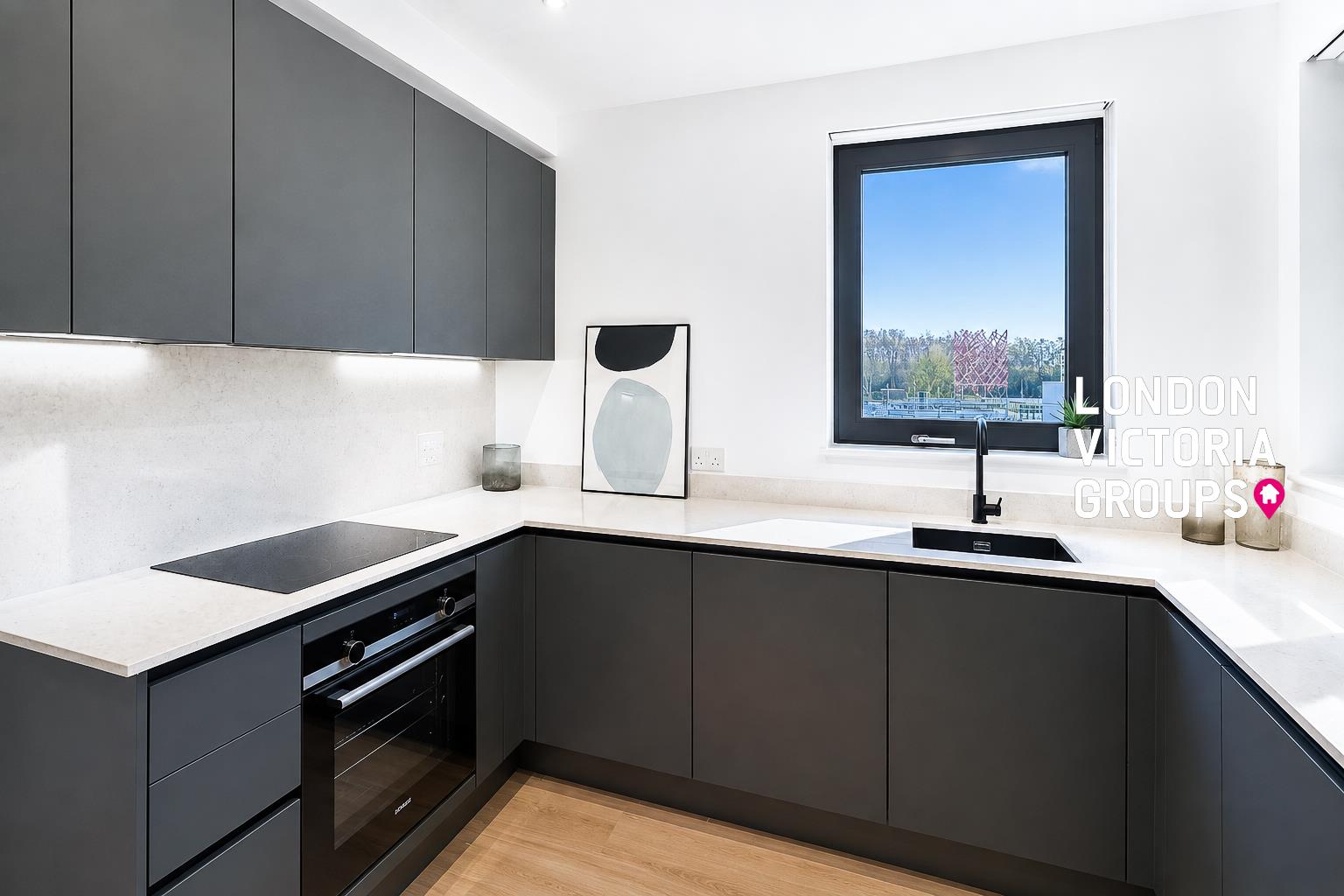 3 bed property in Sutherland Apartments, Alba Square, London